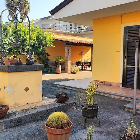 Villa Cesare Mascali